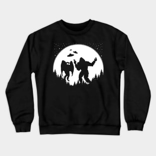 Funny Bigfoot Mothman Take Selfies With Ufos Crewneck Sweatshirt